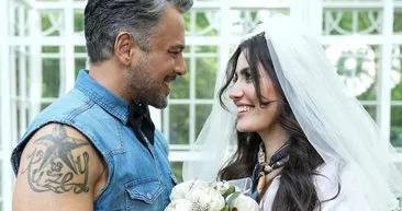 Yakışıklı şarkıcı Emre Altuğ 55 yaşında yeniden damat oldu! Emre Altuğ’dan sürpriz nikah! Belgrad Ormanı’nda evlendi...
