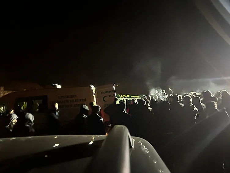 Diyarbakır’da anne ve babasını katletmişti: Vicdansız evlat tutuklandı!