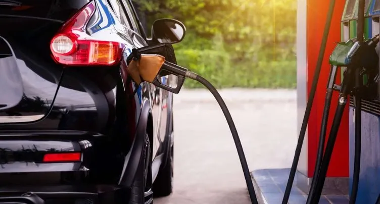 BENZİN, MAZOT FİYATI SON DAKİKA: Petrol yükseldi! Zam geliyor! Benzin ve motorin fiyatları ne kadar, kaç TL olacak?
