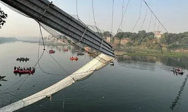 Hindistan’da köprü çöktü: Facianın yeni görüntüleri ortaya çıktı