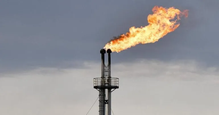 İlk petrol gün yüzüne çıktı