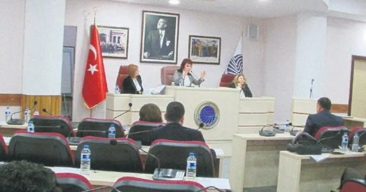 CHP’li belediyede komisyon krizi