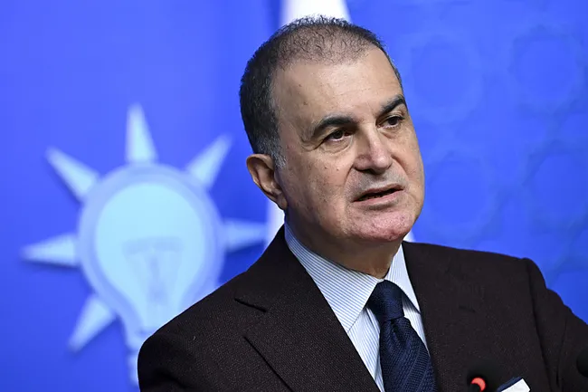 ak-parti-sozcusu-celik-bir-ulkede-iki-ordu-ic-savas-cikarir-1766416166293.jpeg AK Parti Sözcüsü Çelik'ten Suriye açıklaması: Bir ülkede iki ordu iç savaş çıkarır