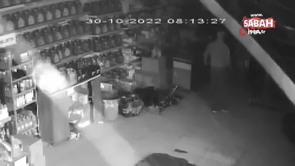Oto servisi hırsızlarından 12 dakikada 300 binlik vurgun kamerada | Video