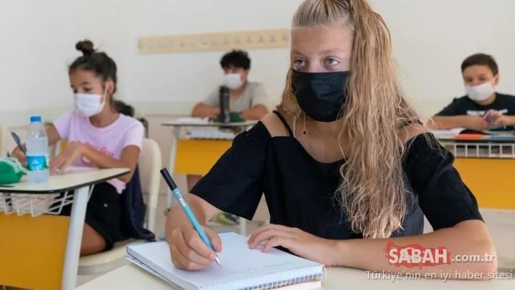 Son Dakika Gelismesi Izmir De Okullar Tatil Olacak Mi Izmir Depreminin Ardinda Okullar Tatil Mi