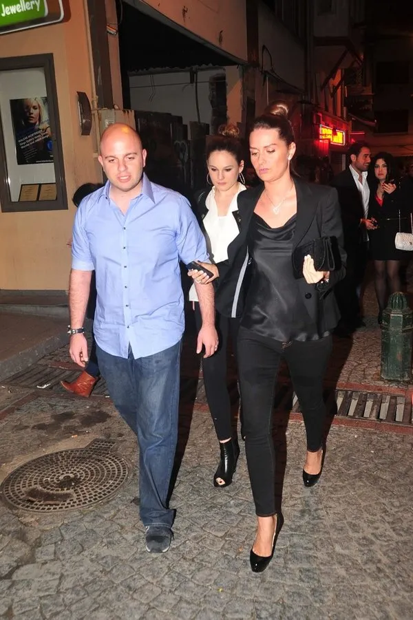 İzzet-Yasemin Özilhan çiftine nazar değdi!
