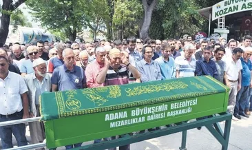 Güle güle ‘el veren’ cerrah