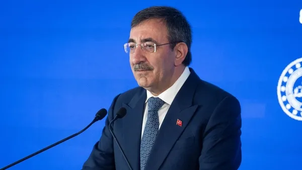 turkiyeden-2029da-rekor-ihracat-hedefi-cevdet-yilmaz-sanayicilere-milyarlarca-liralik-destegi-duyurdu-1790160465164.jpg