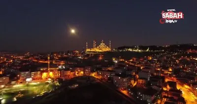 İstanbul’da ‘Süper Solucan Ay’ manzarası | Video