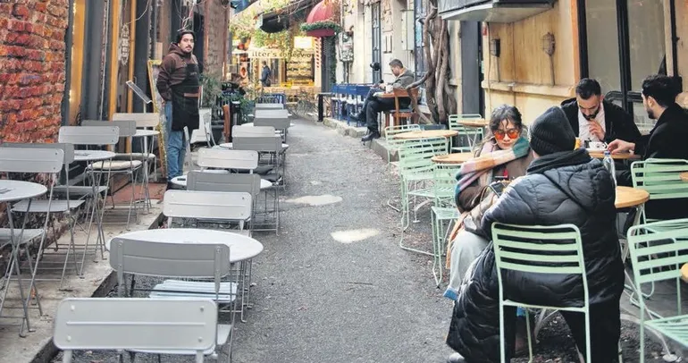 Gençler ilhamı sokakta buluyor