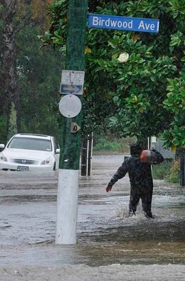 Yeni Zelanda’da olağanüstü hal ilan edildi