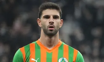 Beşiktaş, Ümit Akdağ’ı resmen açıkladı! UEFA listesine dahil edildi...