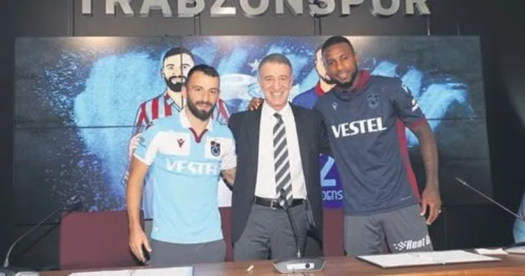 Trabzonspor’da çifte imza