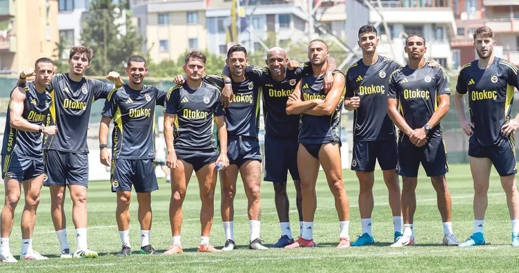 Mourinho enerjik ve neşeli başladı!