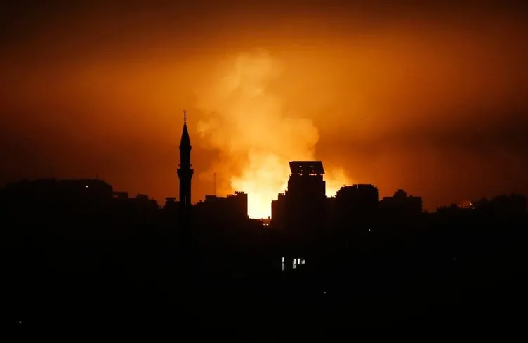İSRAİL SON DAKİKA | Gazze sınırında tank hareketliliği! Kara saldırısı mı başlıyor?