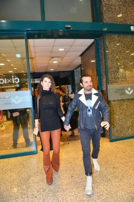 Los Angeles yangınları onları da vurdu! Beren Saat - Kenan Doğulu çiftinin 1.2 milyon dolarlık evleri kül oldu