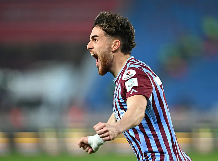trabzonspor-antalyaspor-engelini-5-golle-gecti-pedro-malheiro-alev-aldi-1736694112875.jpeg