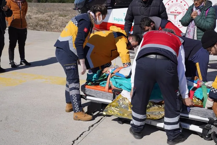 Son dakika: 222 sonra enkaz altından kurtarıldı! 42 yaşındaki Melike'nin ekiplere ilk sorusu bu oldu