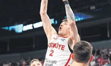 12 Dev Adam madalyaya koşuyor