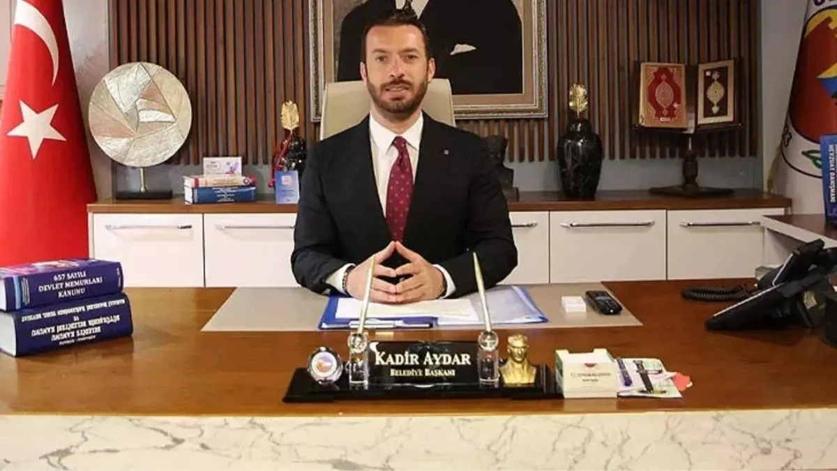 CHP’li başkana siyasi yasak getirildi