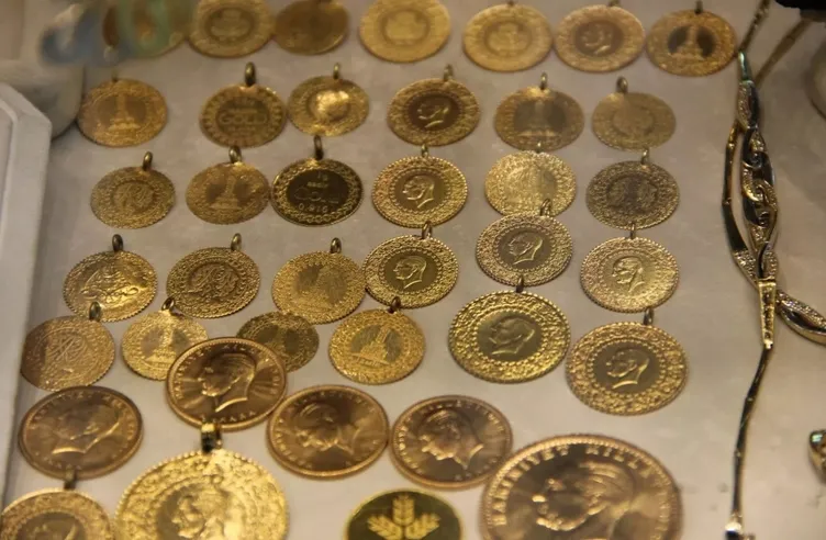 Gram altın fiyatı yükselişini güçlendiriyor! 30 Temmuz 2024 Cumhuriyet altını, gram, 22 ayar bilezik ve çeyrek altın kaç TL?