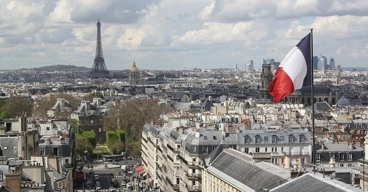 Fransa’da 2026 bütçe tasarısının gelirlere ilişkin kısmı onaylandı Fransa’da 2026 bütçe tasarısının gelirlere ilişkin kısmı onaylandı