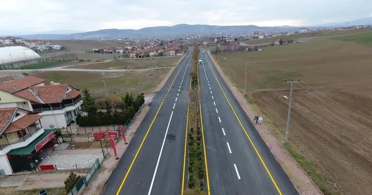Kırıkkale Belediyesi’nden otobanı andıran asfaltlama