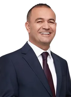 Özgür Karabat