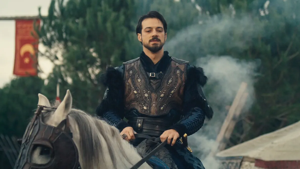 Sultan Orhan’ın hükmü kesin: Bu iblisin yeri Türk’ün ayağının altıdır.