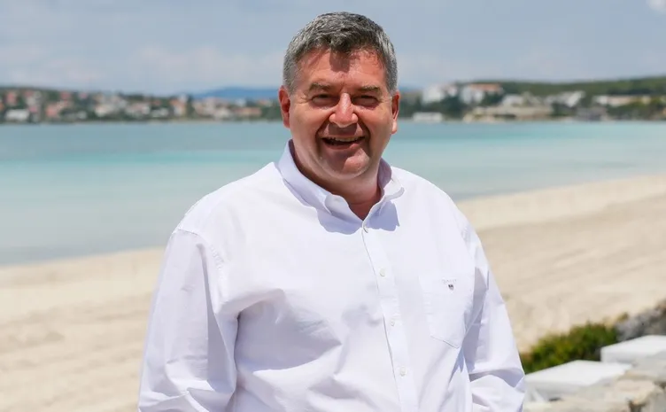 CHP’de eş dost atamaları tam gaz! Belediyeyi Koordinatör çiftliğine çevirdi