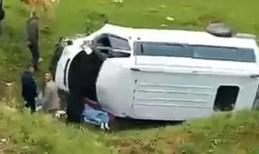 Bitlis'te minibüs şarampole yuvarlandı: 2'si ağır 5 yaralı #bitlis