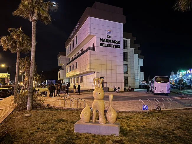 SON DAKİKA… CHP’li Marmaris Belediyesi’ne operasyon! 400 bin dolar rüşvet alırken suçüstü yakalandı