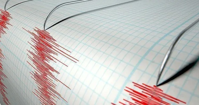 Endonezya’da 6,4 büyüklüğünde deprem