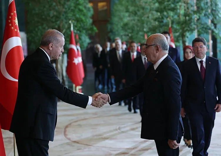 Başkan Erdoğan, Zafer Bayramı tebriklerini kabul etti
