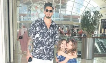 Tüm gününü kızlarına ayırdı