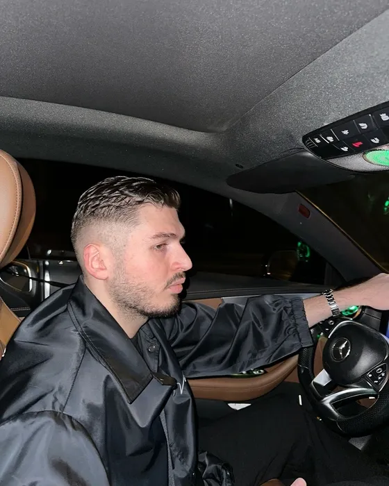 Şarkıcı Ferhat Göçer isyan etti! Blok3’ten neyim eksik