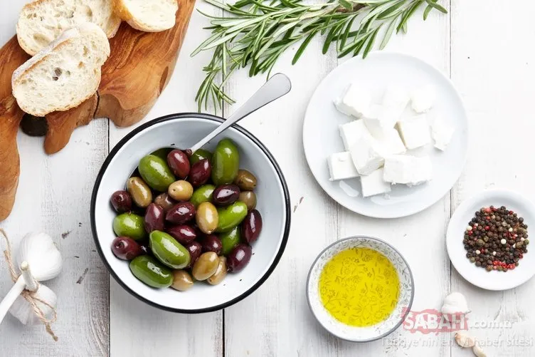 Çabuk acıkmamak ve susamamak için sahurda tüketilmemesi gereken 7 yiyecek