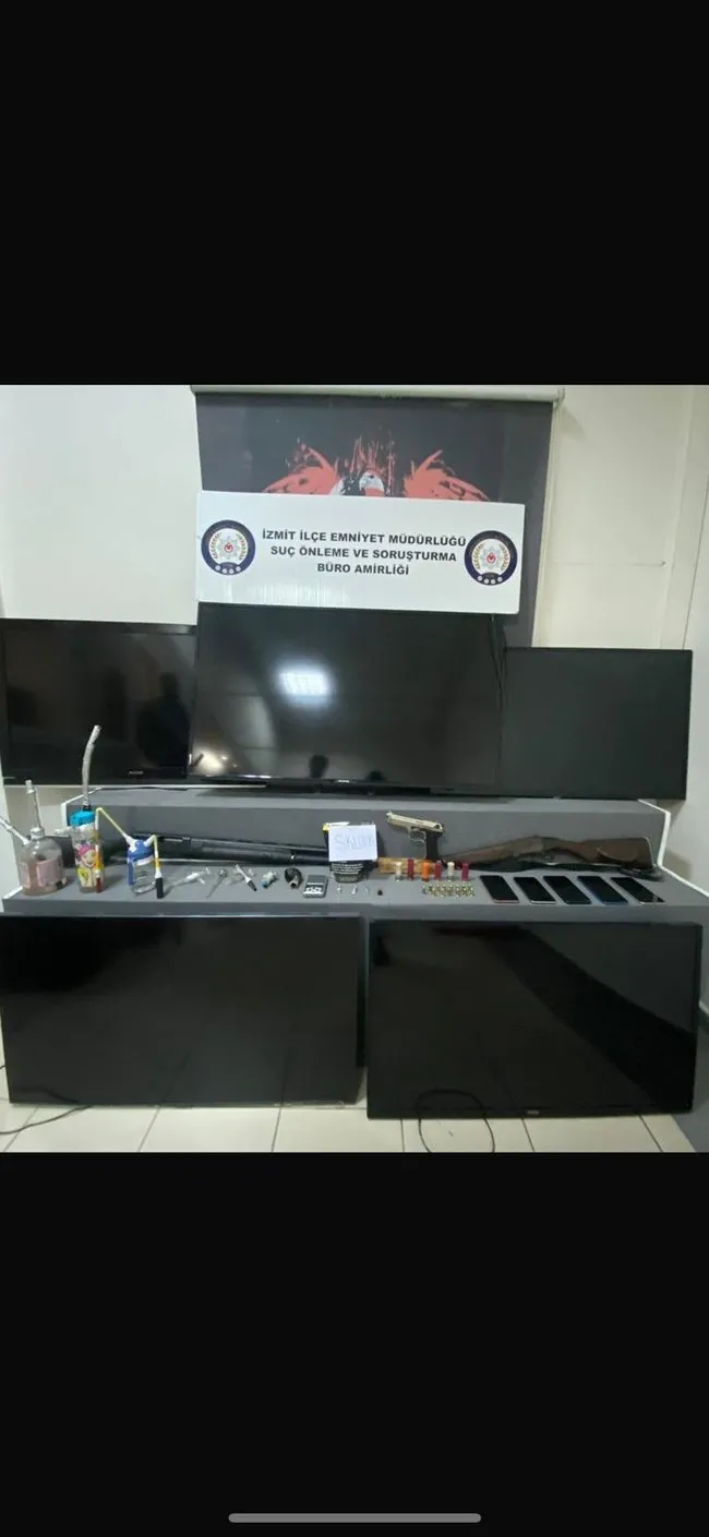 izmit-tavsantepede-hirsizlik-cetesine-operasyon-6-kisi-gozaltinda-1729415519724.jpg