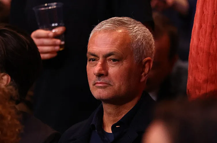 Jose Mourinho için bomba iddia! Dev teklife ret yanıtı...