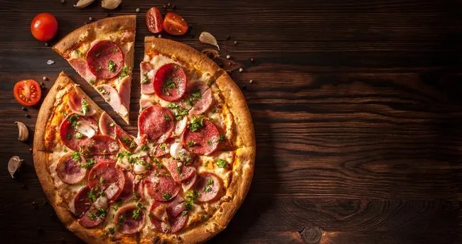 Pizza malzemeleri nelerdir? Karışık pizza içinde neler, hangi malzemeler var? - Hamurişi Tarifleri Haberleri