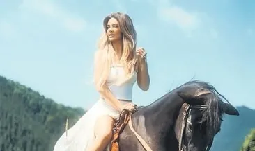 Klip çekiminde attan düştü