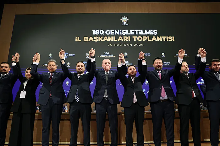 son-dakika-baskan-erdogandan-il-baskanlari-toplantisinda-onemli-mesajlar-eser-ve-hizmet-siyasetimizle-yeni-gon-1782397143317.jpg