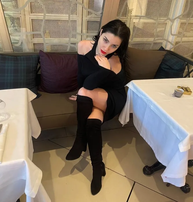 Açıklamasıyla yürekleri burkmuştu! Merve Boluğur’dan üzen bebek paylaşımı: Belki bir gün...