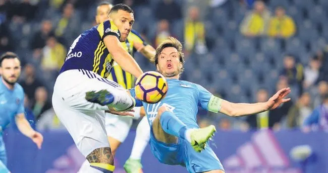 Fenerbahçe Teknik Direktörü Advocaat: Şans bu kez bizimleydi