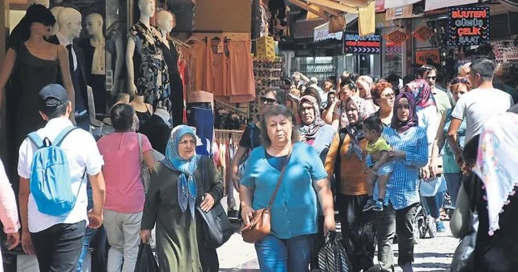 Kemeraltı'nda bayram hareketliliÄi ile ilgili görsel sonucu