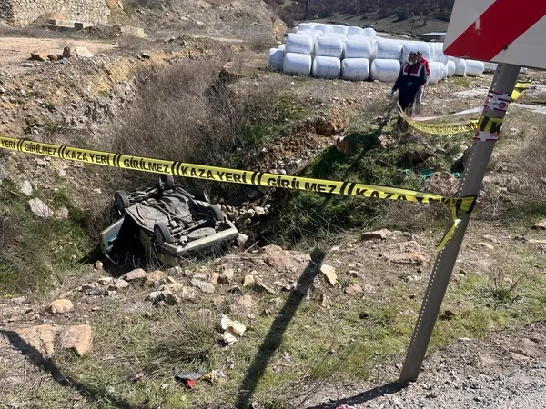 kutahya-feci-kaza-2-olu-1-yarali-1774528322352.jpg