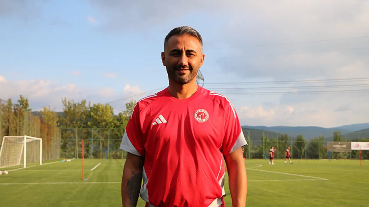 Selçuk Şahin: “Lige iyi başlamak istiyoruz” Selçuk Şahin: “Lige iyi başlamak istiyoruz”