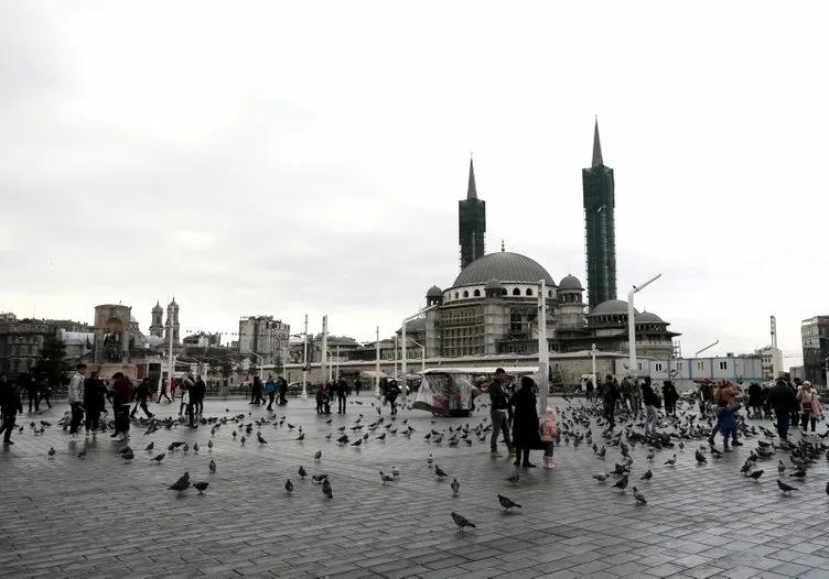 İstabul’un yeni simgelerinden olan Taksim Camisi’nin açılış tarihi belli oldu