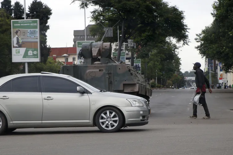 10 soruda Zimbabve’de askeri darbe girişimi