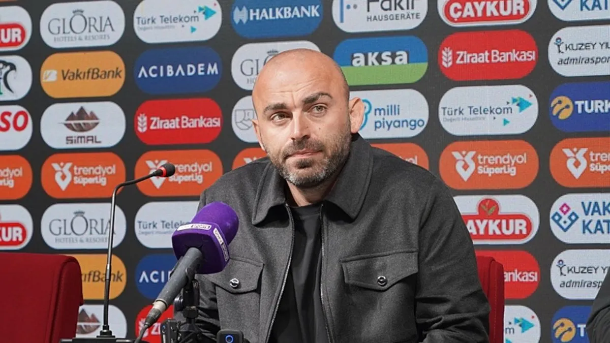 Onur Can Korkmaz: “Ligdeki durumumuzu kabullenmiyorum” Onur Can Korkmaz: “Ligdeki durumumuzu kabullenmiyorum”